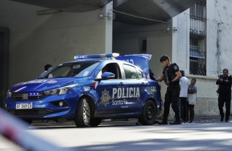 Brilloni, sobre el asesinato del policía en Rosario: “Entraron armados para matarlo o para llevárselo”
