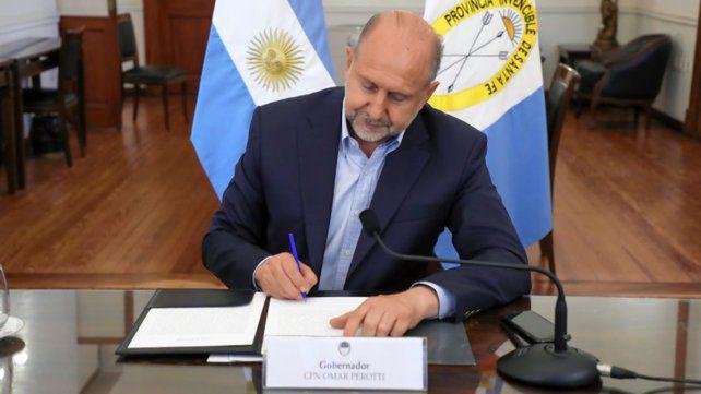 El gobierno de Santa Fe incorporó a 243 trabajadores a planta permanente