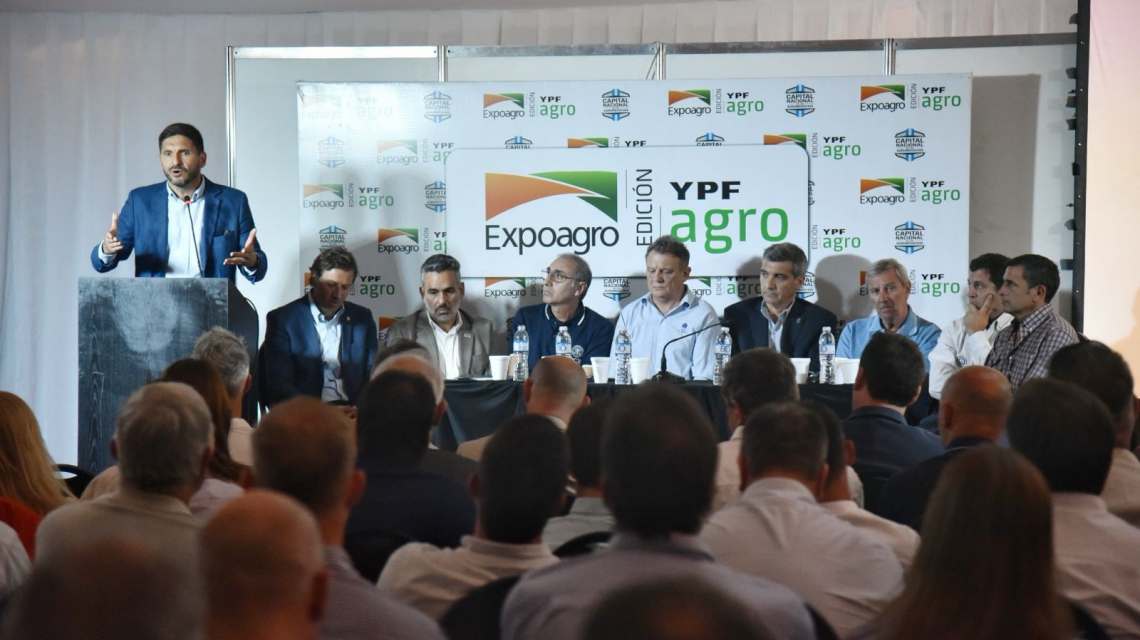Pullaro abrió el remate del Primer Lote de Girasol de la campaña 2023/24