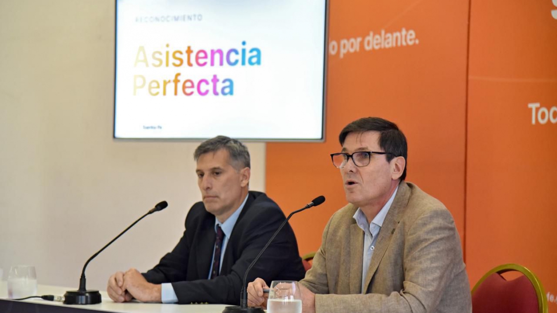 41 mil docentes de gestión estatal recibieron el premio a la Asistencia Perfecta