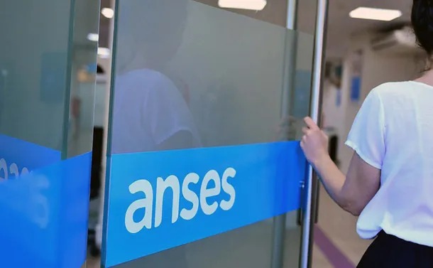 Jubilados ANSES reciben atención odontológica gratis: cómo anotarse