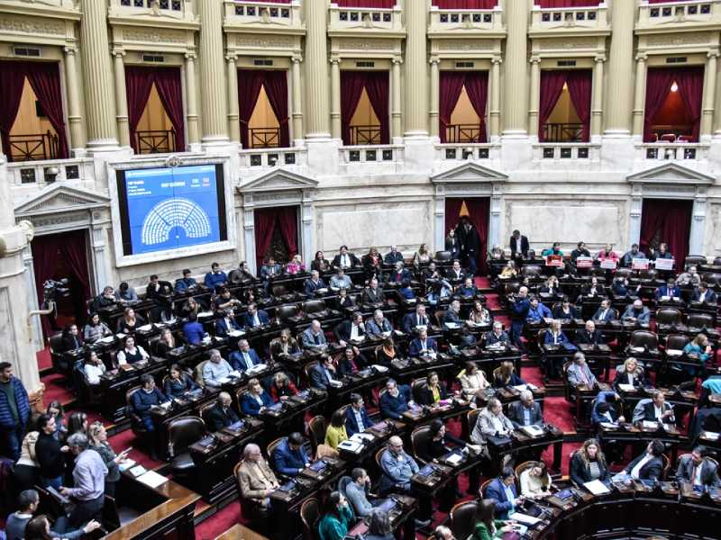 Diputados vuelve a sesionar esta semana